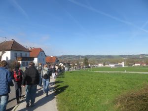 Emmausgang_02_Wallfahrt (1).jpg